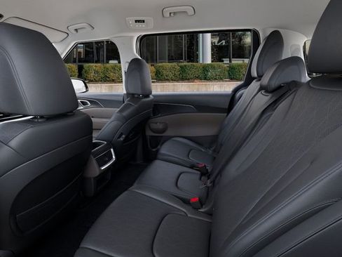 New 2026 Kia Carnival LXS image 19