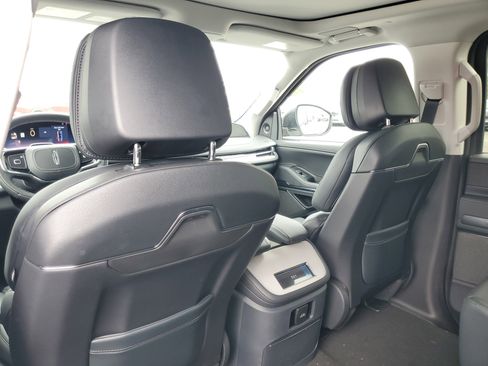 New 2026 Lincoln Navigator L Reserve AWD/4WD image 28