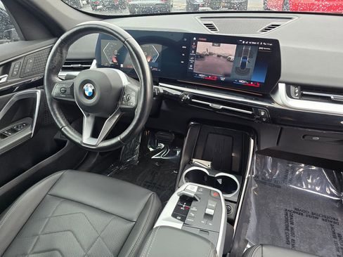 Used 2023 BMW X1 xDrive28i w/ Convenience Package image 11