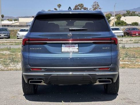 New 2026 Buick Enclave Preferred FWD image 4
