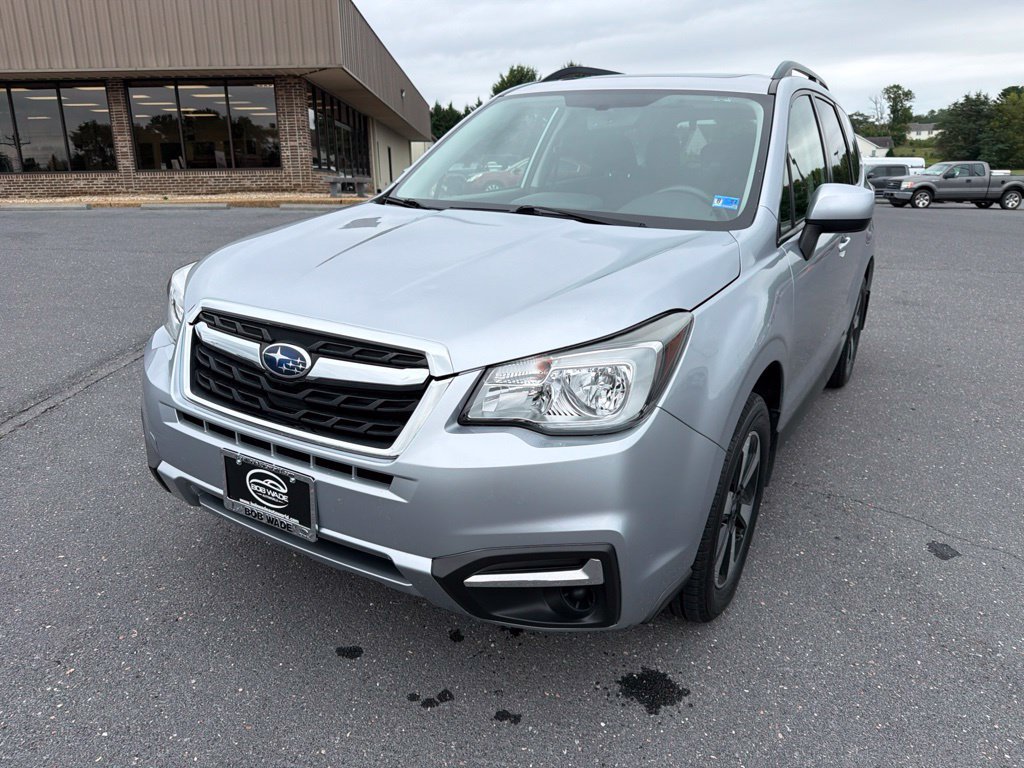 Used 2017 Subaru Forester 2.5i Premium w/ Popular Package #2A AWD/4WD image 1