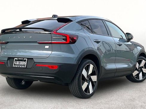 Certified 2023 Volvo C40 P8 Recharge Ultimate AWD/4WD image 2