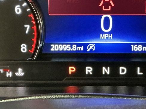 Used 2023 Ford Explorer XLT image 30