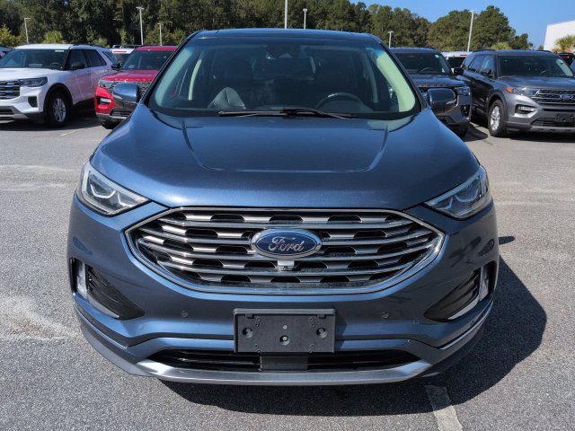 Used 2019 Ford Edge Titanium w/ Equipment Group 301A AWD/4WD image 9