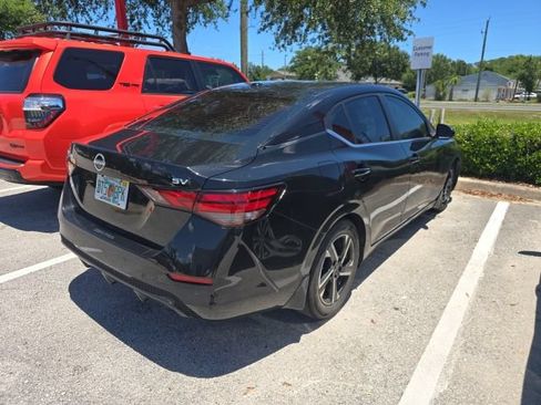 Certified 2024 Nissan Sentra SV w/ Trunk Package FWD image 4