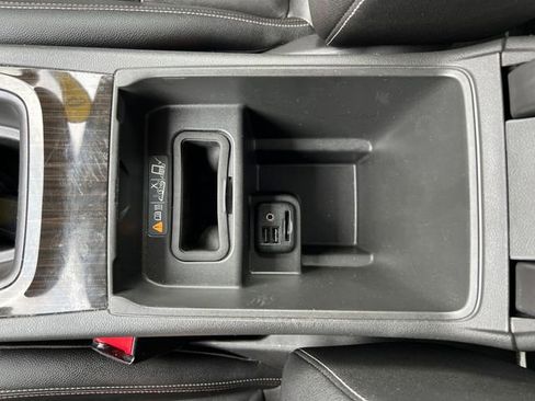 Used 2019 Buick Regal Essence w/ Driver Confidence Package I image 24