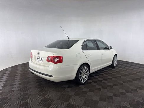 Used 2007 Volkswagen Jetta Wolfsburg Edition image 10