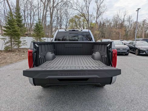 Used 2025 Toyota Tundra SR AWD/4WD image 19