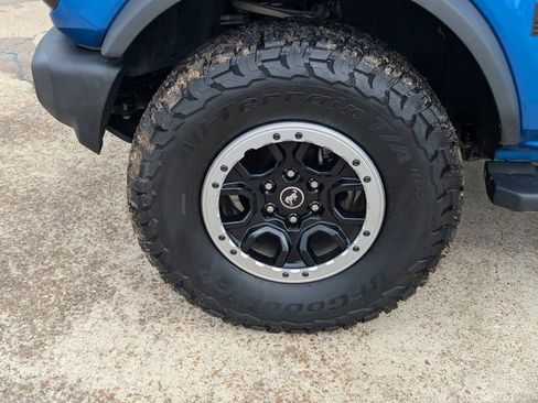 Used 2022 Ford Bronco Outer Banks w/ Sasquatch Package image 8