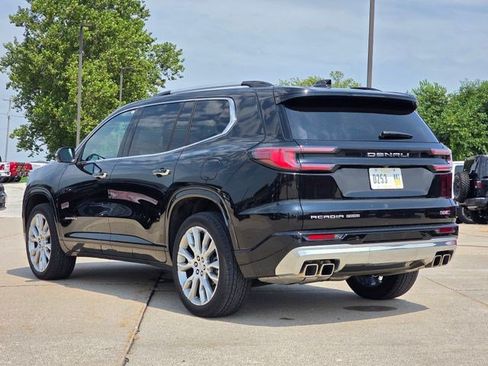 Used 2024 GMC Acadia Denali AWD/4WD image 6