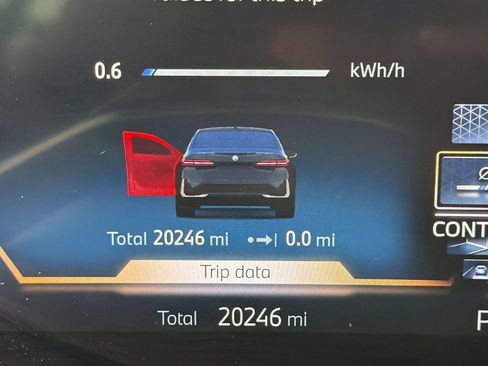 Certified 2024 BMW i5 eDrive40i w/ Premium Package RWD image 16