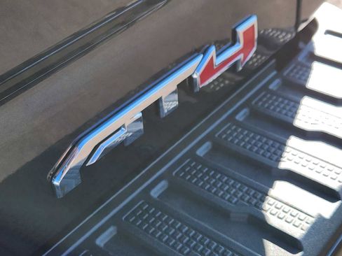 New 2026 GMC Sierra 2500 AT4 w/ AT4 Premium Plus Package image 13