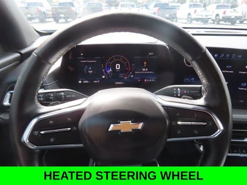Used 2025 Chevrolet Traverse LT AWD/4WD image 33