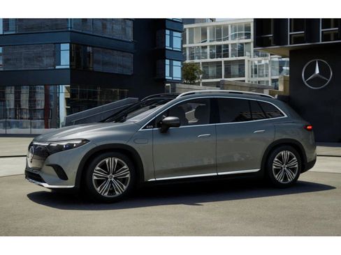 New 2026 Mercedes-Benz EQS 400 4MATIC SUV image 35