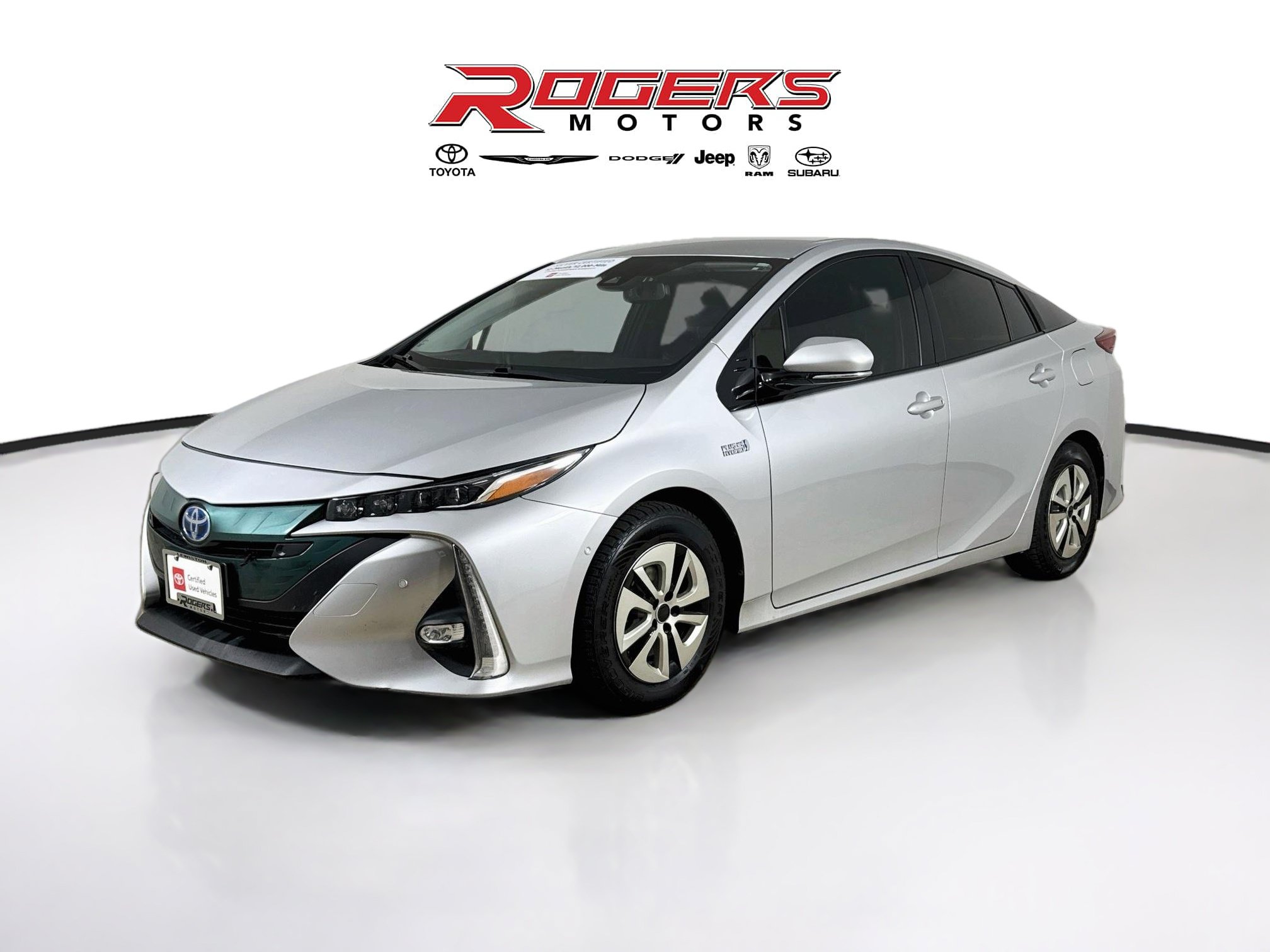 Certified 2017 Toyota Prius Prime Advanced FWD image 8