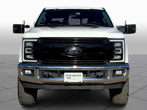 Used 2019 Ford F250 Lariat w/ Lariat Value Package image 3