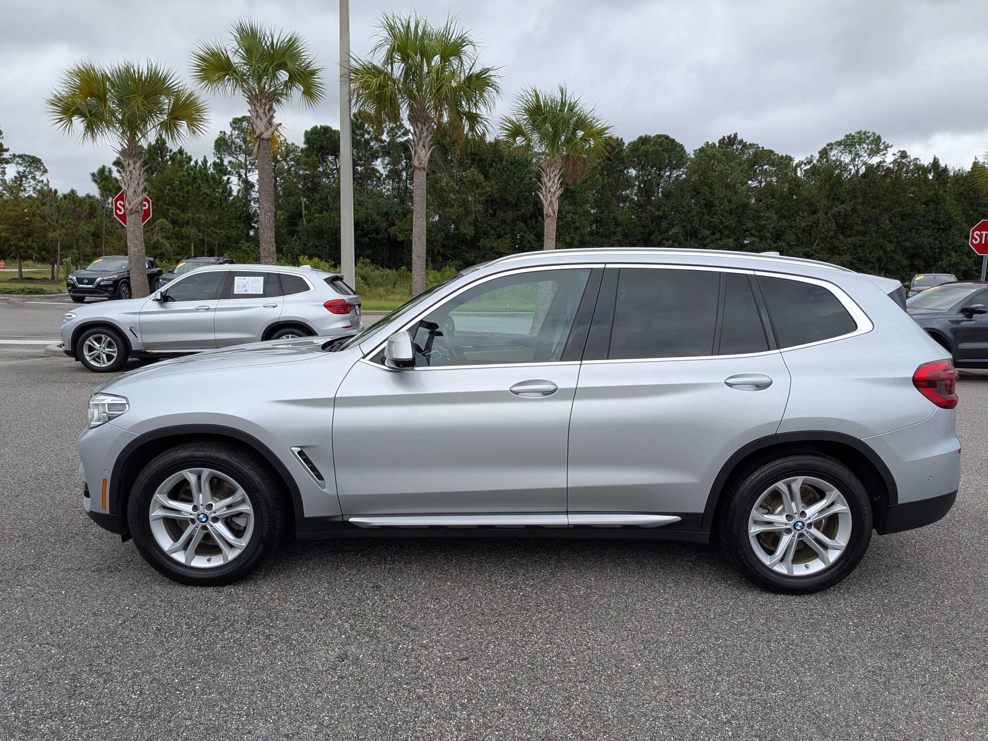 Used 2020 BMW X3 xDrive30i w/ Executive Package AWD/4WD image 7