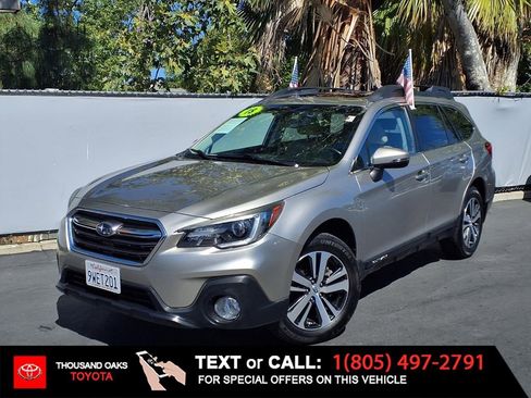 Used 2018 Subaru Outback 2.5i Limited AWD/4WD image 1