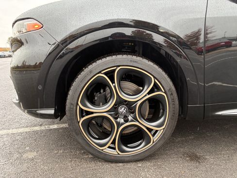 New 2025 Alfa Romeo Tonale image 13