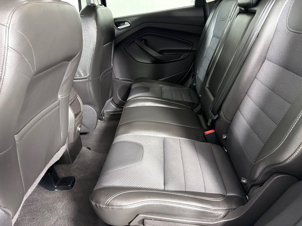 Used 2015 Ford Escape SE AWD/4WD image 17