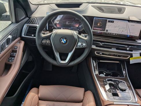 New 2026 BMW X5 sDrive40i image 16