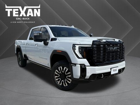 Used 2026 GMC Sierra 2500 Denali Ultimate AWD/4WD image 1