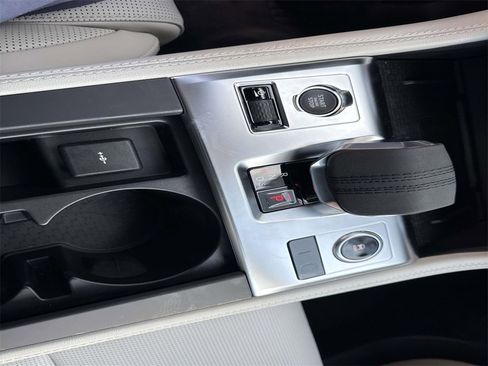 New 2026 Jaguar F-PACE R-Dynamic S image 25