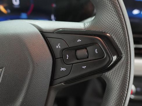 Used 2025 Chevrolet TrailBlazer LT w/ Driver Confidence Package FWD image 22