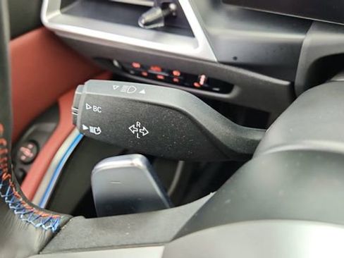 Used 2025 BMW M340i RWD image 41