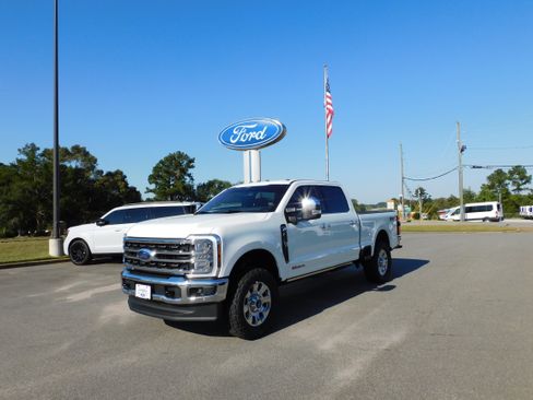 New 2026 Ford F250 King Ranch w/ Chrome Package image 2