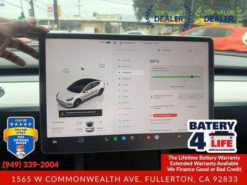 Used 2022 Tesla Model 3 Long Range AWD/4WD image 25