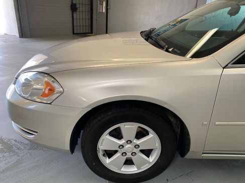 Used 2006 Chevrolet Impala LT w/ Preferred Equipment Group FWD image 12
