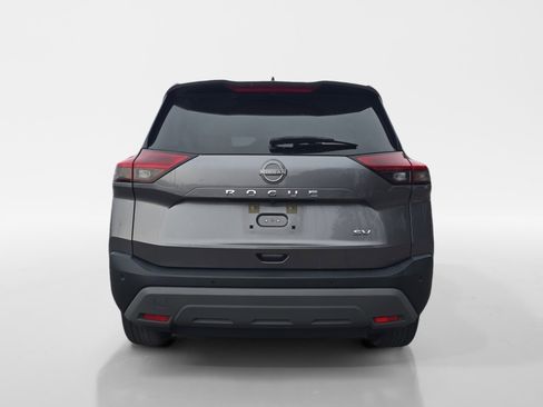 Used 2023 Nissan Rogue SV image 4