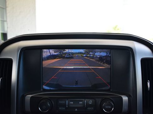 Used 2015 GMC Sierra 1500 SLT w/ Driver Alert Package AWD/4WD image 17