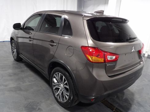 Used 2017 Mitsubishi Outlander Sport ES FWD image 6
