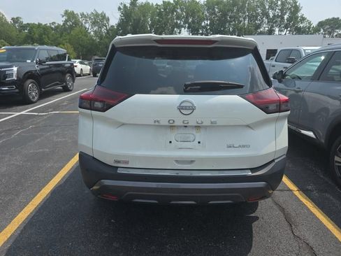 Certified 2023 Nissan Rogue SL w/ SL Premium Package AWD/4WD image 5