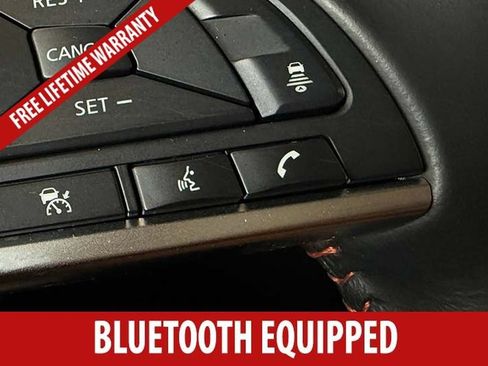 Used 2023 Nissan Sentra SR w/ Electronics Package FWD image 9