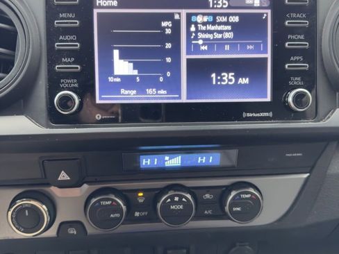 Used 2022 Toyota Tacoma SR image 18