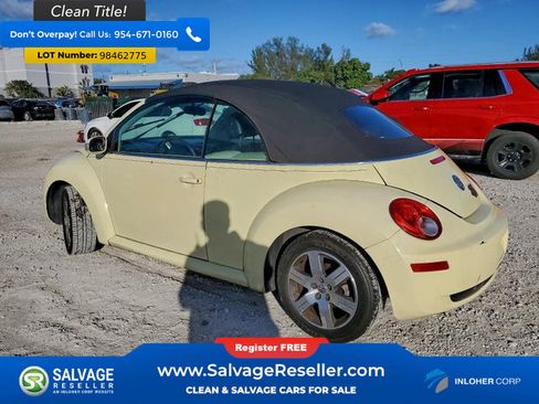 Used 2006 Volkswagen Beetle Convertible w/ Package 1 image 3
