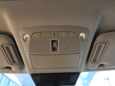 Used 2021 Nissan Armada SL w/ Captain's Chairs Package RWD image 22