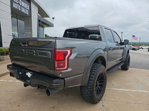Used 2019 Ford F150 Raptor w/ Equipment Group 802A Luxury AWD/4WD image 4