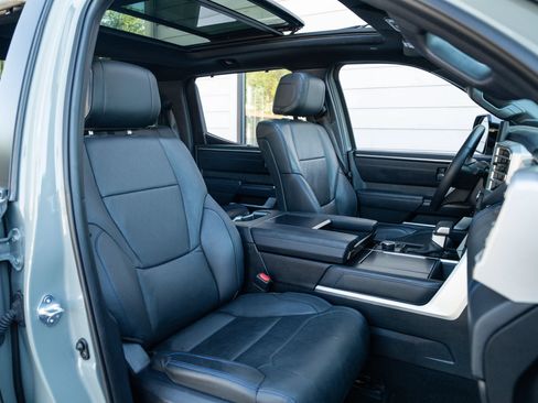Used 2025 Toyota Tundra Platinum AWD/4WD image 24