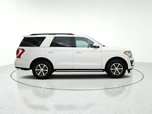 Used 2021 Ford Expedition XLT AWD/4WD image 7