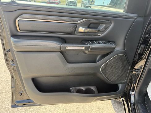 Used 2019 RAM 1500 Limited w/ Advanced Safety Group AWD/4WD image 10