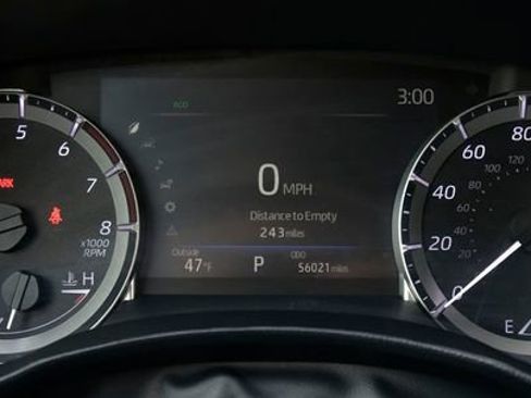 Certified 2024 Toyota Highlander LE image 32