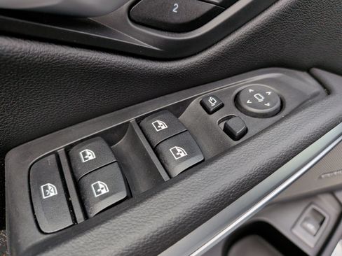 Certified 2025 BMW M340i image 29