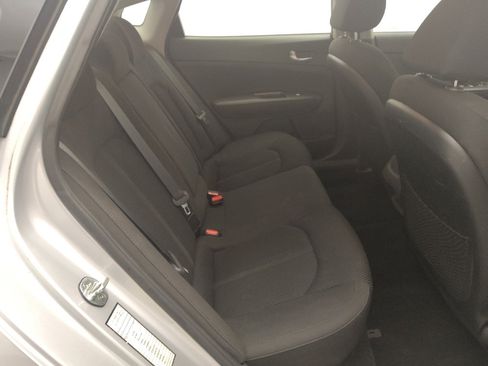 Used 2020 Kia Optima LX image 19