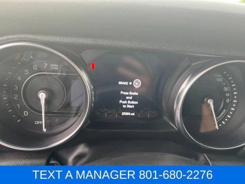 Used 2023 Jeep Wrangler Unlimited Sahara w/ Cold Weather Group AWD/4WD image 20
