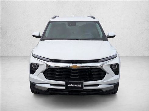 New 2026 Chevrolet TrailBlazer LT w/ Driver Confidence Package image 2