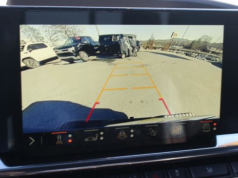 Used 2024 Chevrolet Silverado 1500 High Country w/ High Country Premium Package image 28